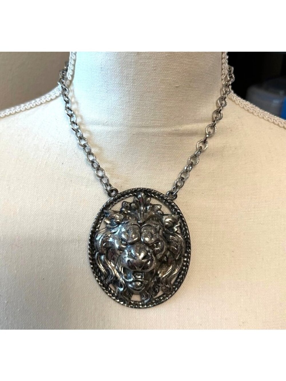 Vintage Signed Napier Lion Head Statement Necklace Silver Tone Runway 3D